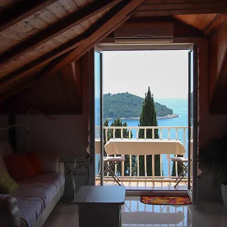 Apartment 2-bed Sleeps 4 With Sea View 10 Min To Dubrovnik