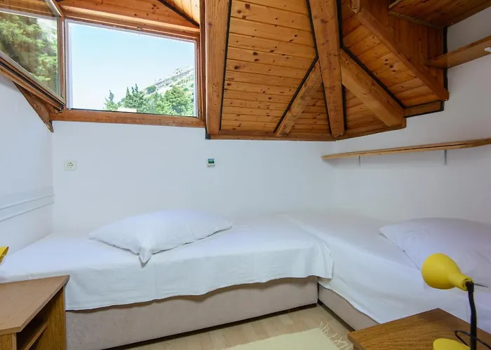 2-bed Sleeps 4 With Sea View 10 Min To 公寓 杜布罗夫尼克