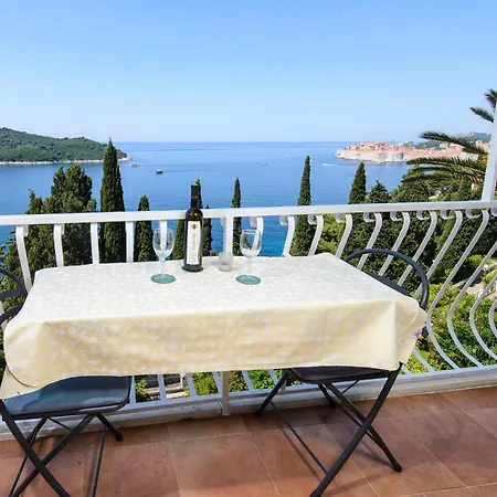 2-bed Sleeps 4 With Sea View 10 Min To Appartement Dubrovnik